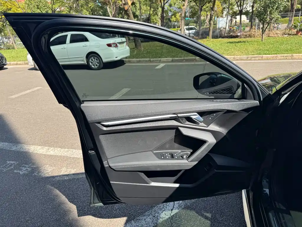 Audi A3 — миниатюра 10