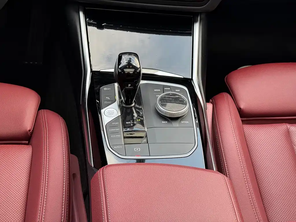 BMW 3 Series — миниатюра 12