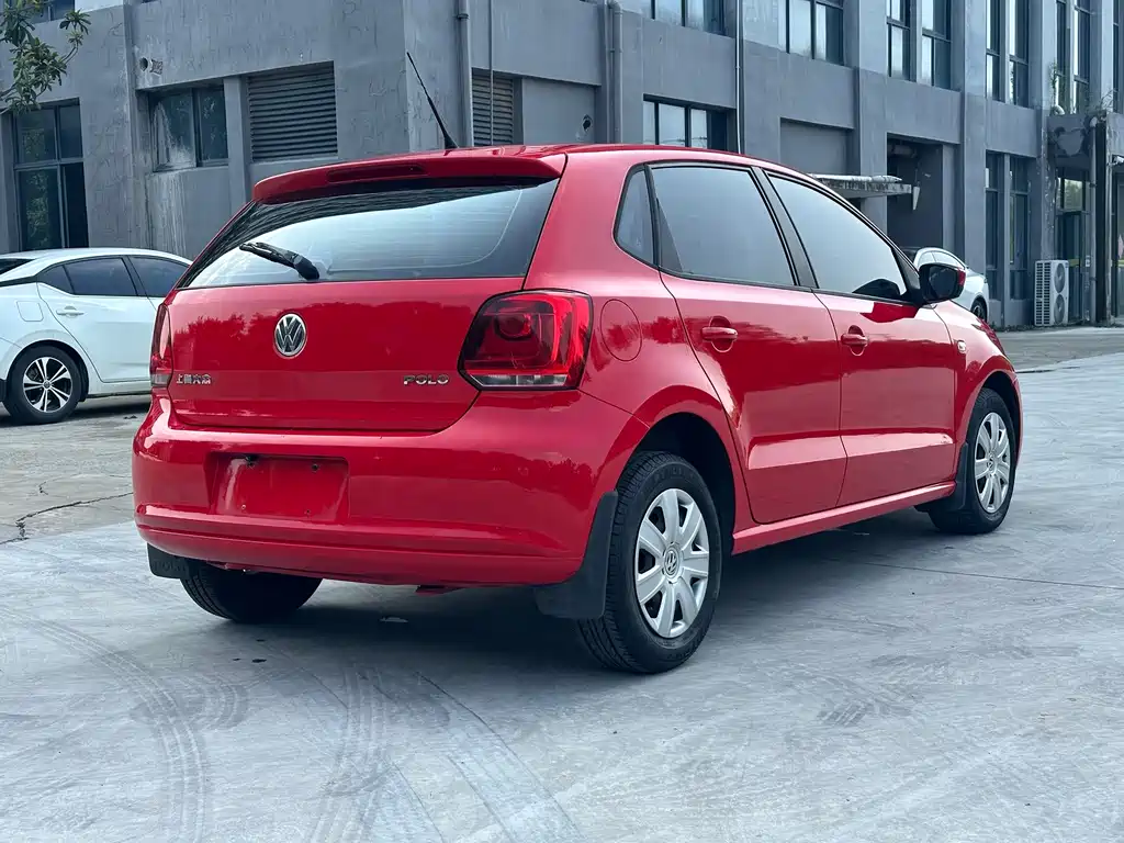Volkswagen Polo — миниатюра 5