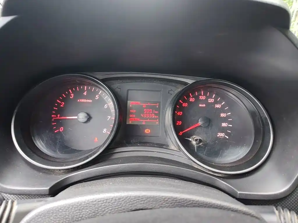Wuling Hongguang — миниатюра 16
