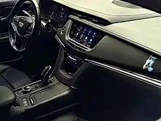 Cadillac XT5 — миниатюра 7