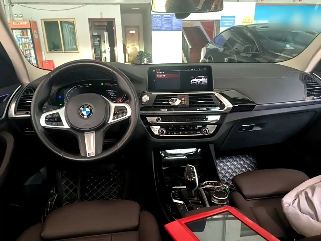 BMW X3 — миниатюра 10