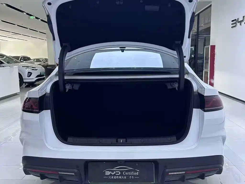 BYD Qin L — миниатюра 11
