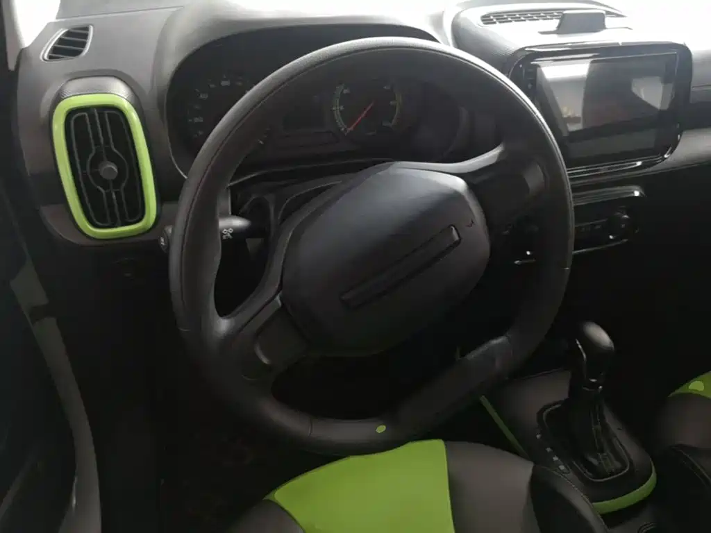 Roewe Clever — миниатюра 11