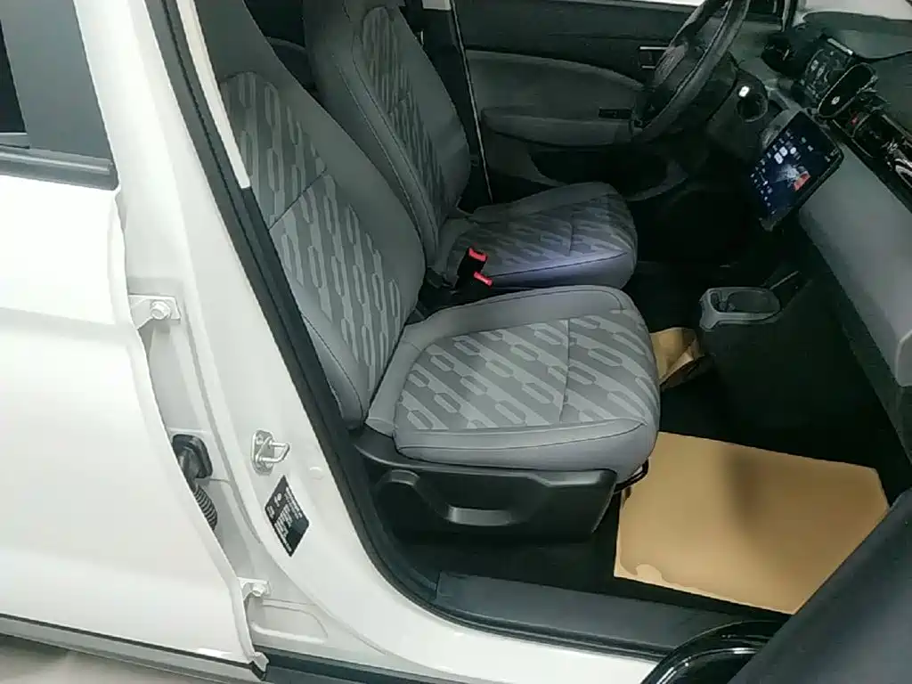 Leapmotor Leapmotor T03 — миниатюра 25