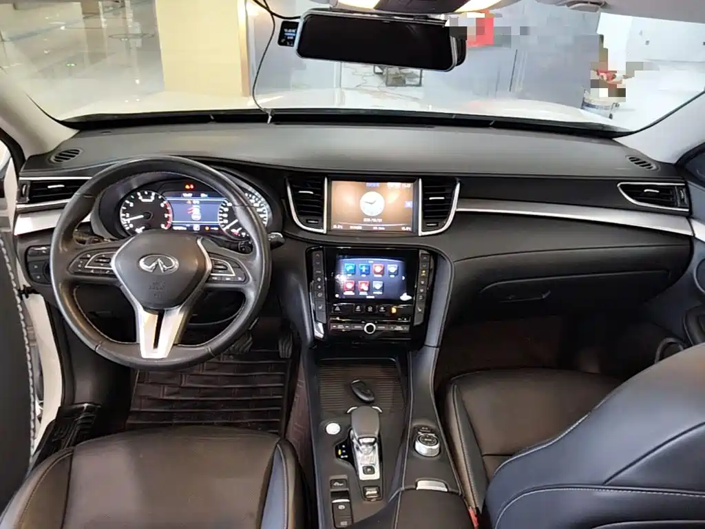 Infiniti QX50 — миниатюра 10