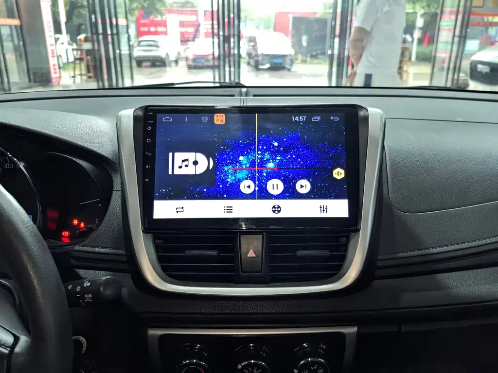 Toyota Vios FS — миниатюра 13