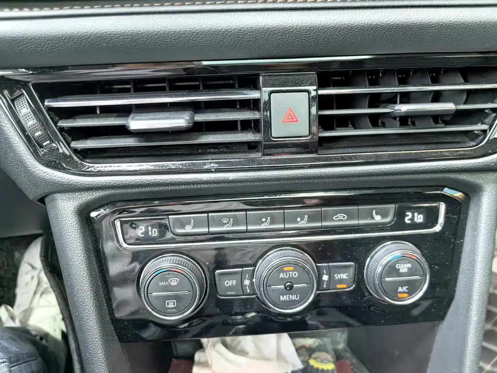 Volkswagen Tharu — миниатюра 13