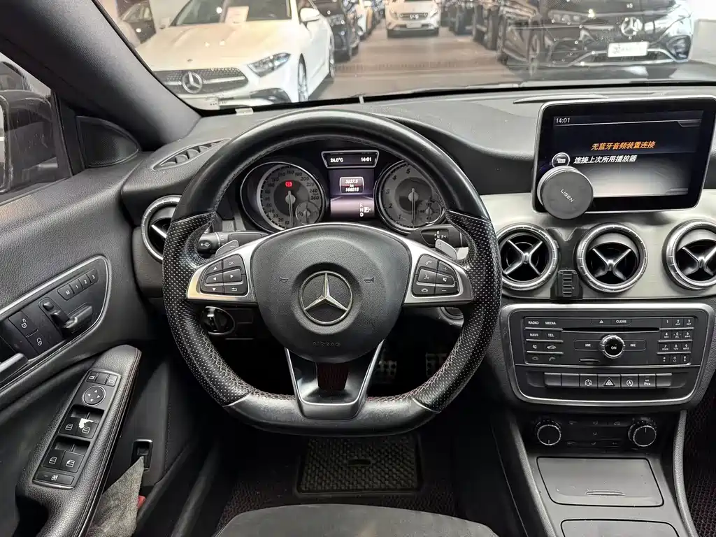 Mercedes-Benz CLA (Import) — миниатюра 5