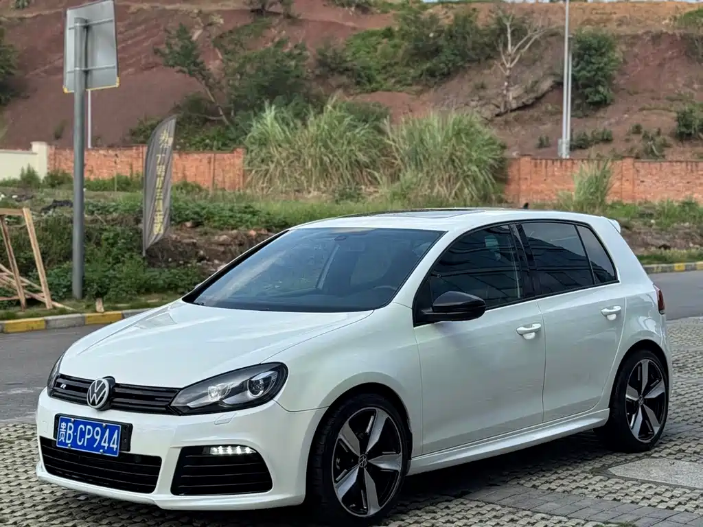 Volkswagen Golf (Import)