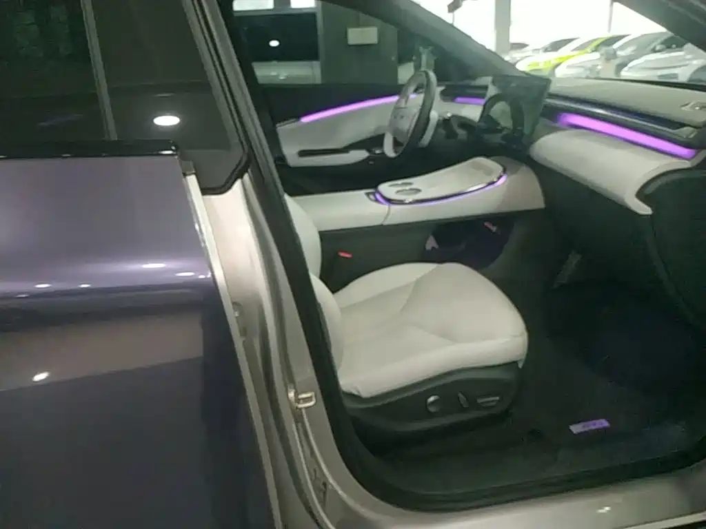 XPeng G7 — миниатюра 25