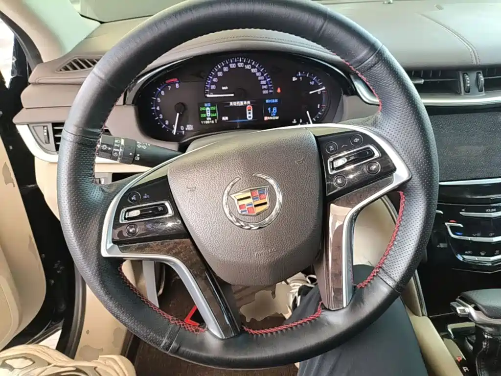 Cadillac XTS — миниатюра 11