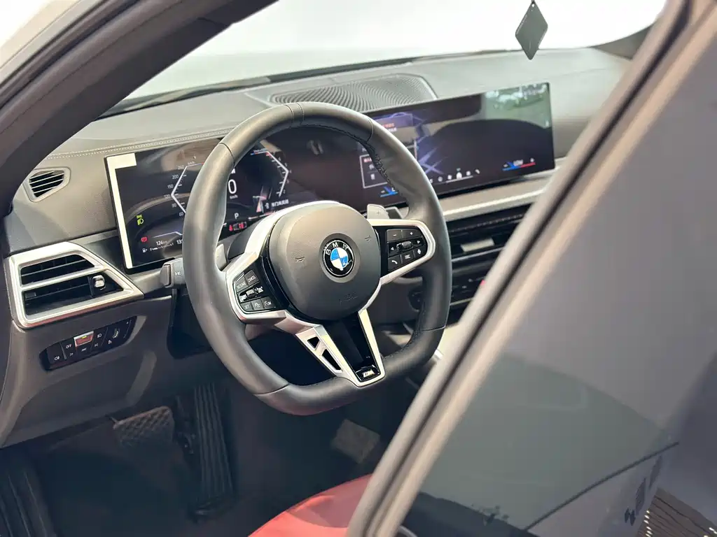 BMW 4 Series — миниатюра 14