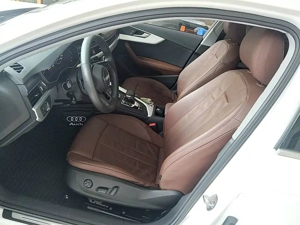 Audi A4L — миниатюра 15