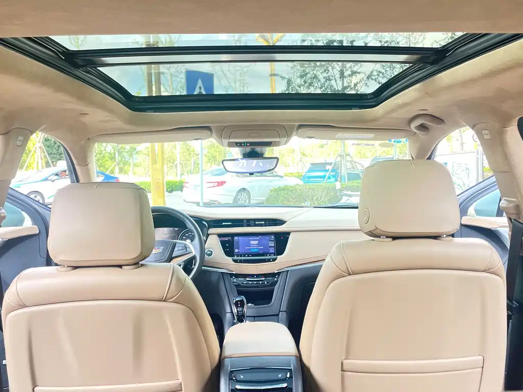 Cadillac XT5 — миниатюра 14