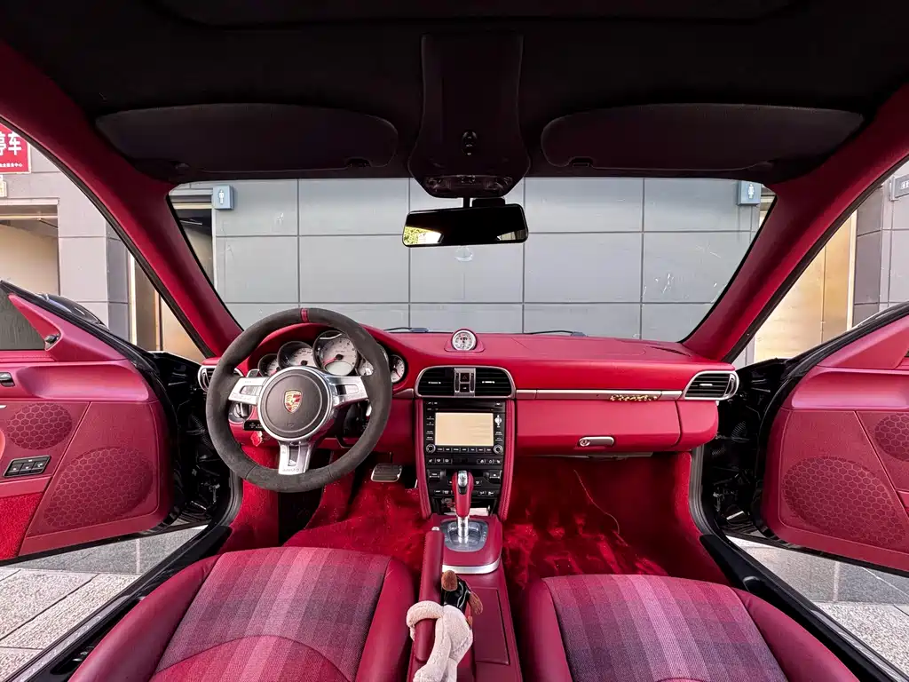 Porsche 911 — миниатюра 14