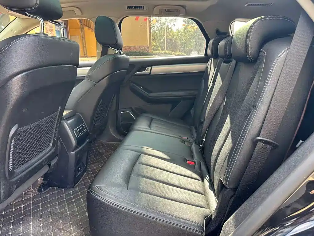 BYD Tang — миниатюра 5
