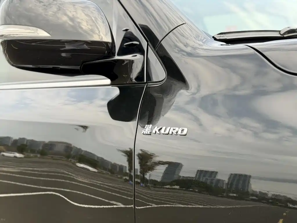 Lexus LX — миниатюра 14