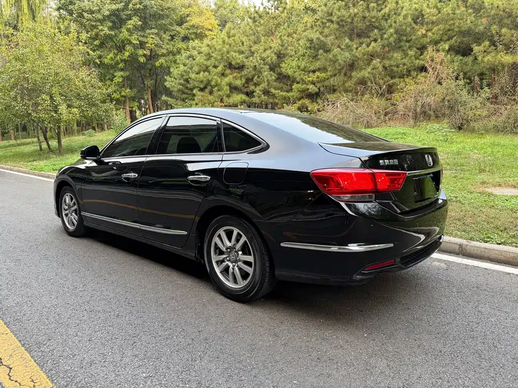 Honda Spirior — миниатюра 4