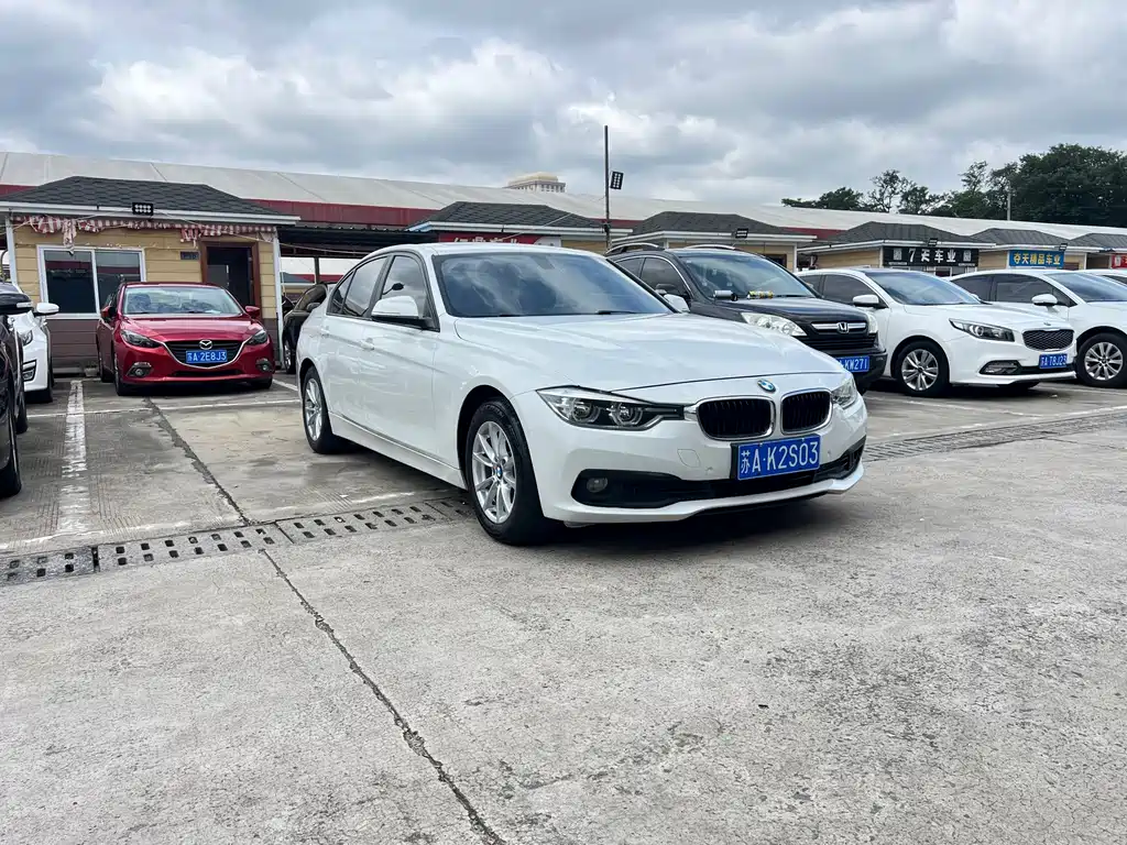 BMW 3 Series — миниатюра 2