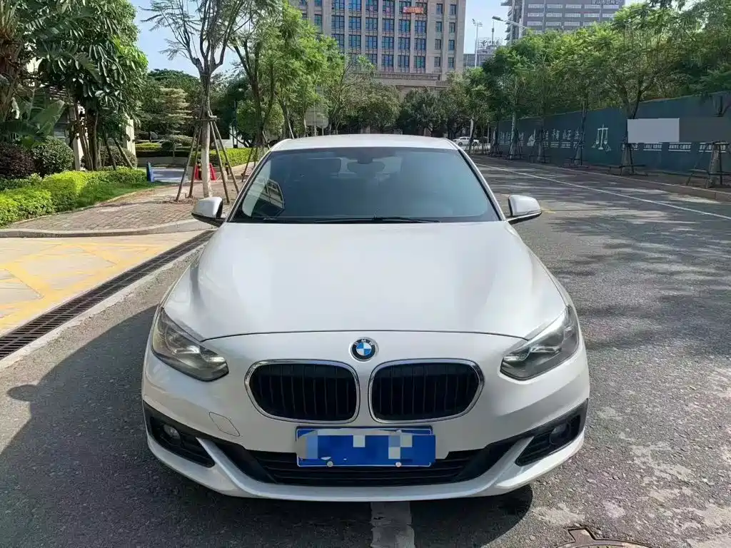 BMW 1 Series — миниатюра 2
