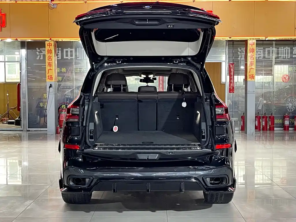 BMW X5 — миниатюра 7