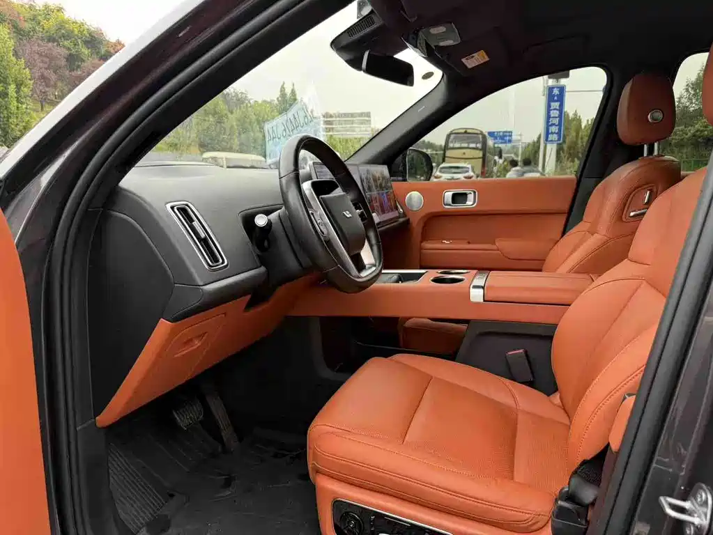 Li Auto Li L8 — миниатюра 4