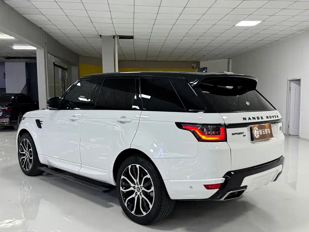 Land Rover Sport — миниатюра 7