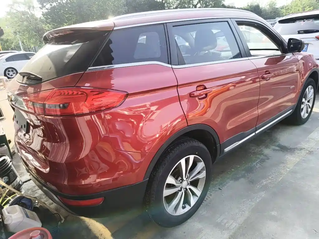 Geely Boyue — миниатюра 7