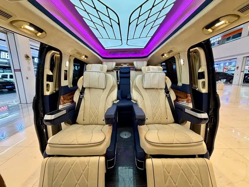 Mercedes-Benz Vito — миниатюра 11