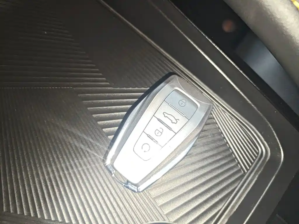 Geely Binyue — миниатюра 9