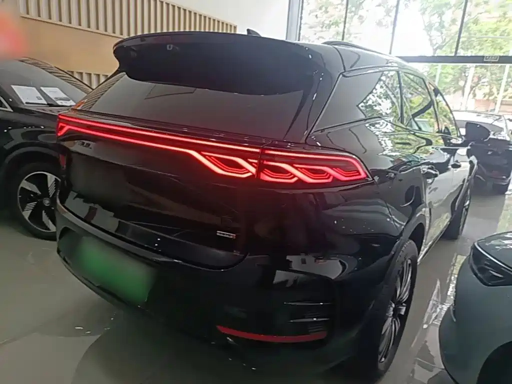 BYD Tang 2025 Smart Drive DM-i 175KM Flagship