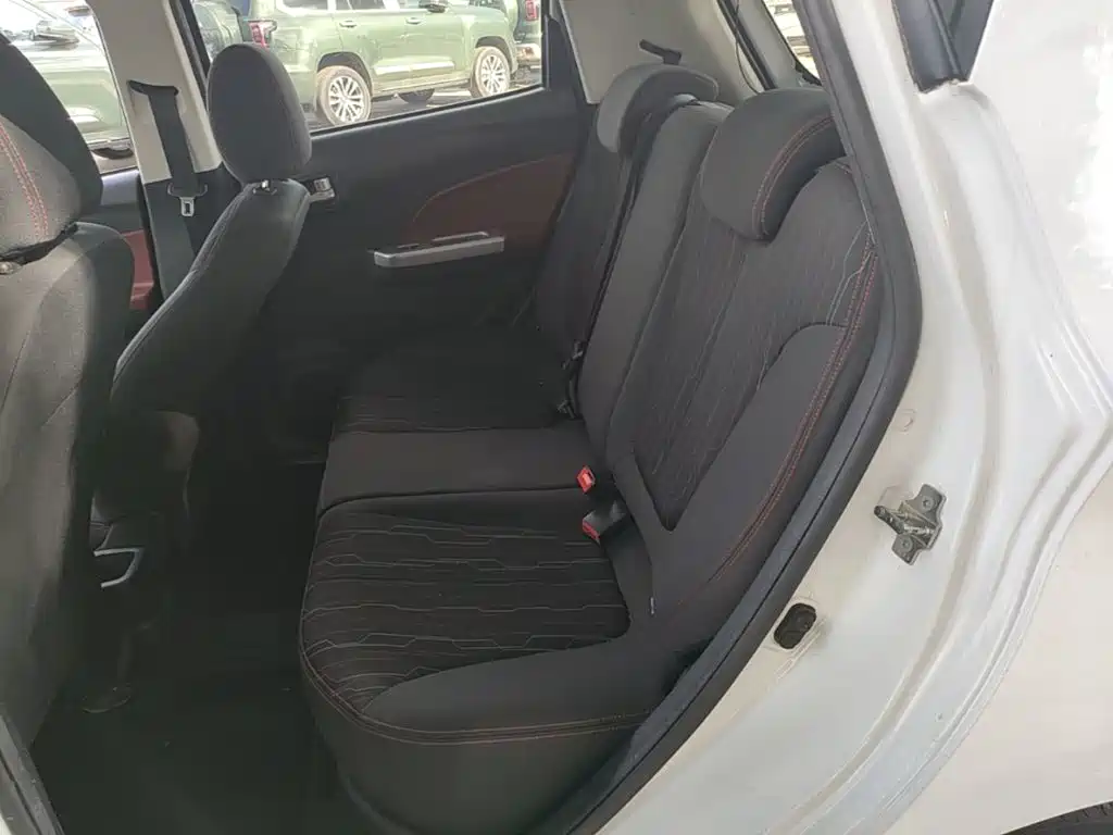 Changan BenBen — миниатюра 17