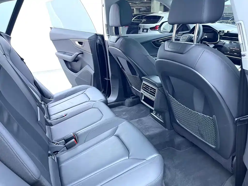 Audi Q8 — миниатюра 9