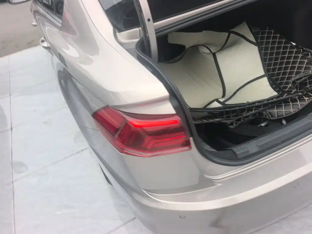 Volkswagen Bora — миниатюра 5