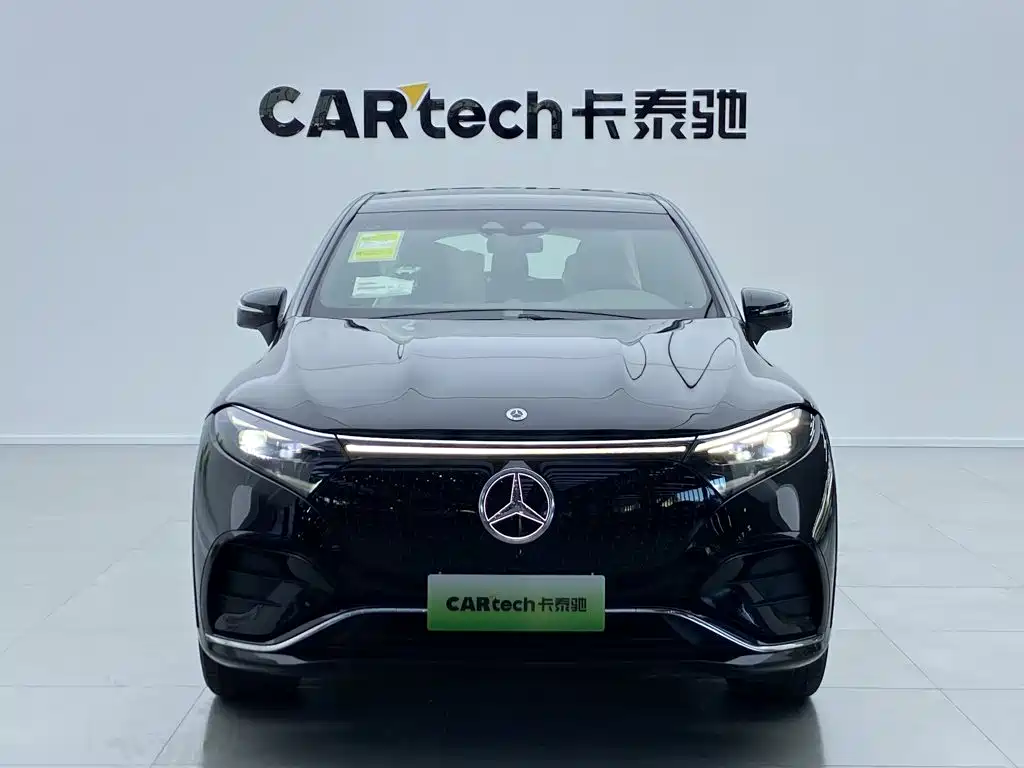 Mercedes-Benz EQS SUV — миниатюра 2