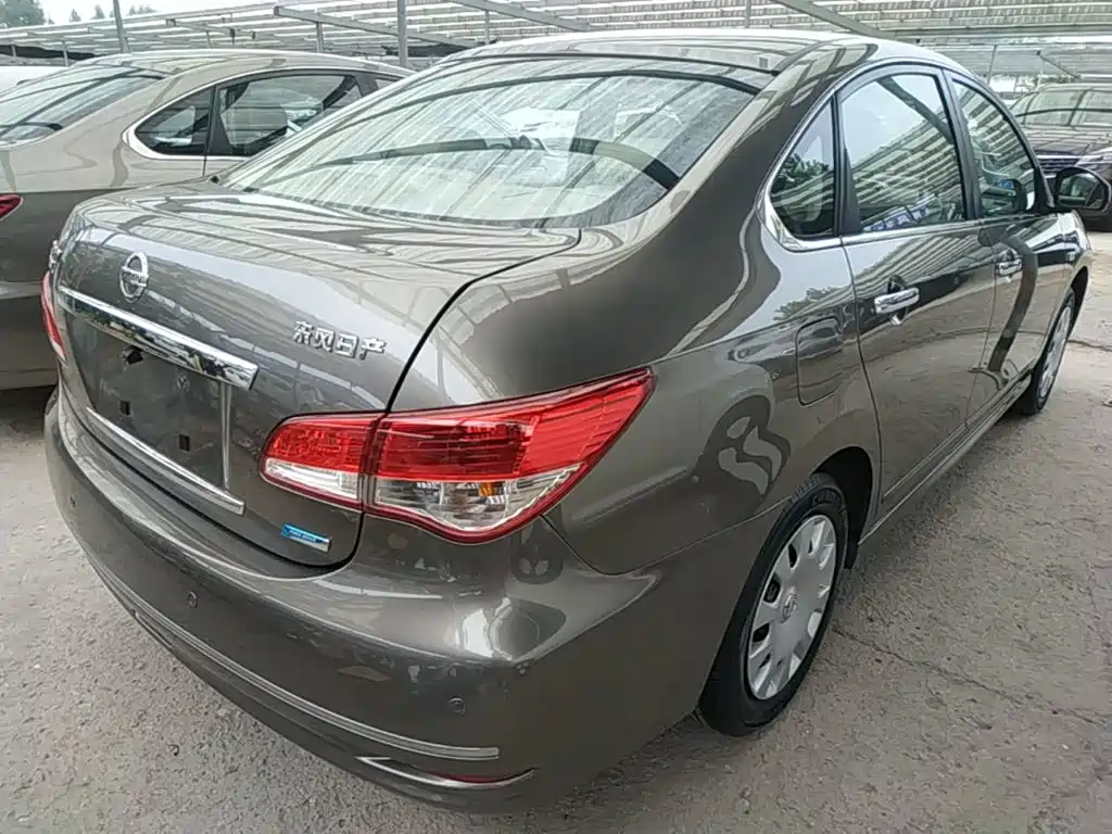Nissan Sylphy — миниатюра 7