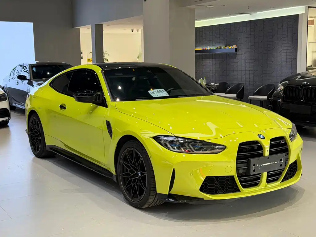 BMW M4 — миниатюра 2