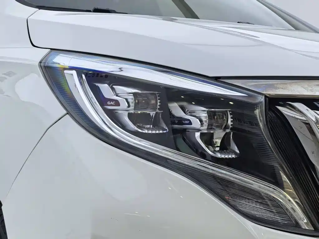 GAC Motor Trumpchi M8 — миниатюра 4