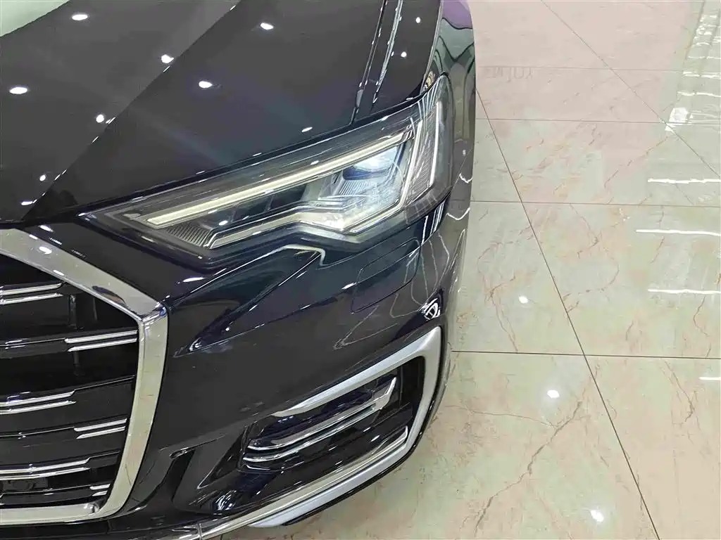 Audi A6L — миниатюра 7