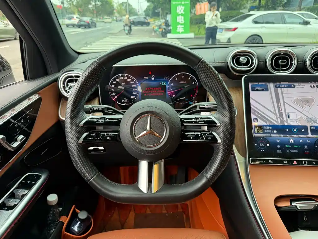 Mercedes-Benz GLC — миниатюра 14