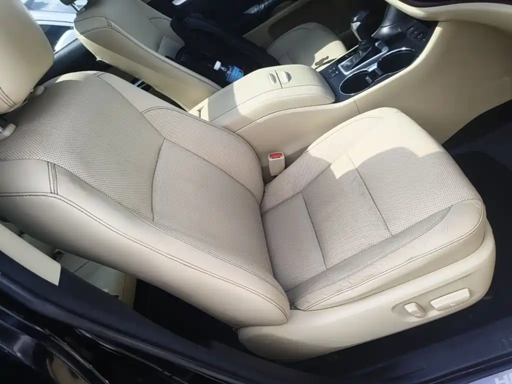 Toyota Highlander — миниатюра 20