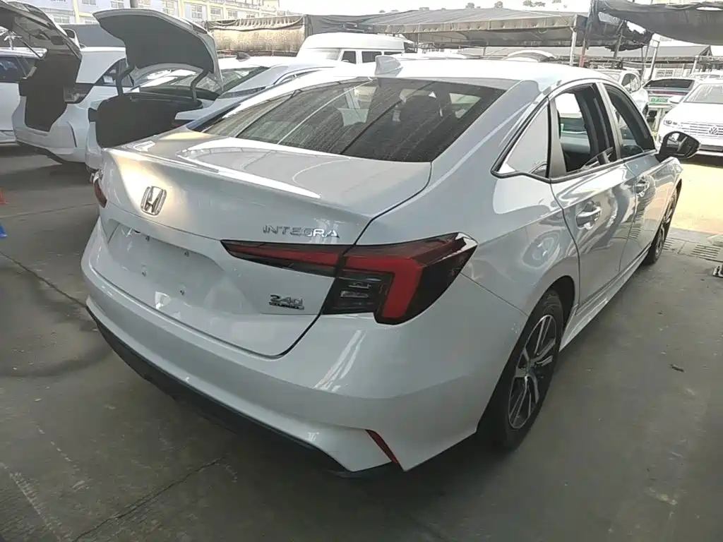 Honda Integra — миниатюра 7
