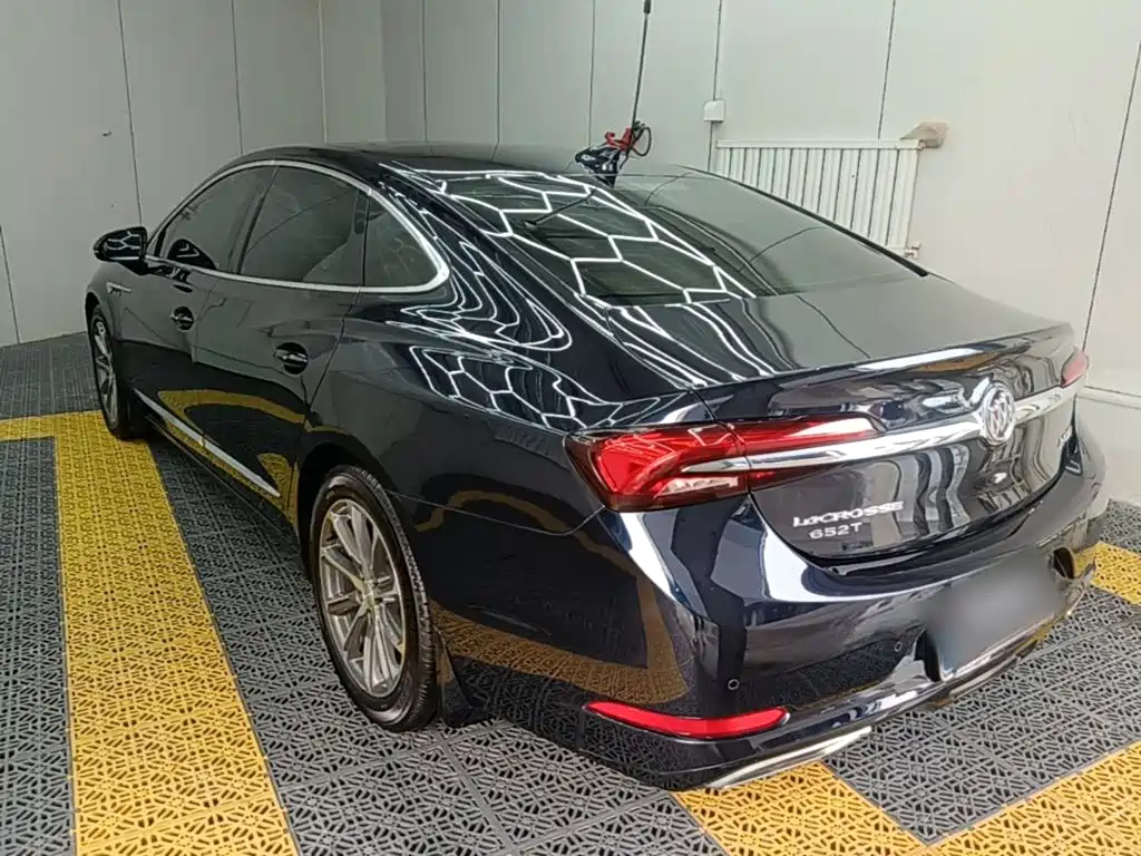 Buick LaCrosse — миниатюра 5