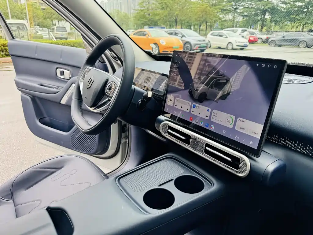 Leapmotor Leapmotor A10 — миниатюра 7