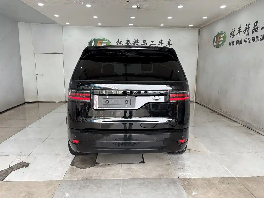 Land Rover Discovery 2024 360PS Dynamic SE