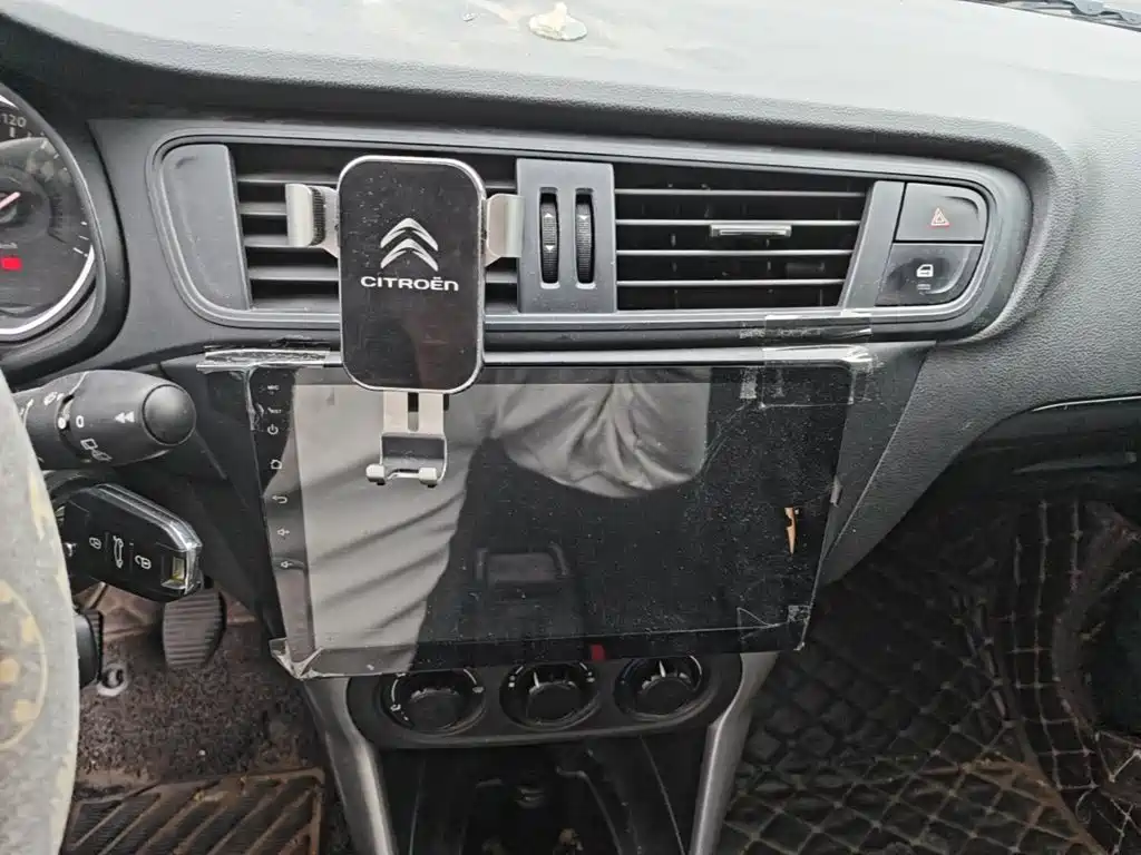 Citroen C3-XR — миниатюра 18