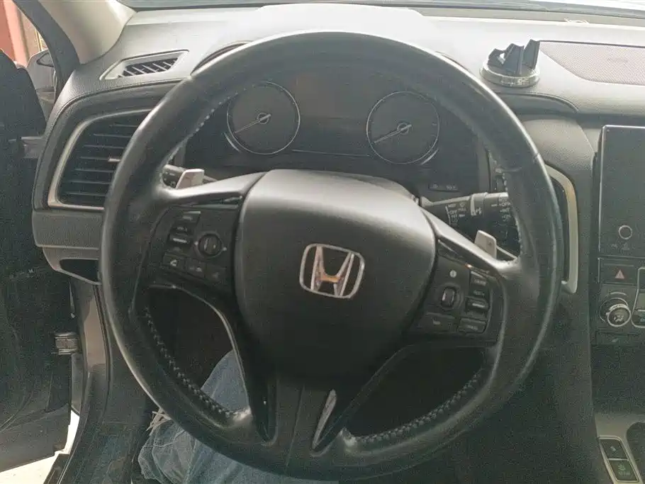 HONDA CROWN ROAD