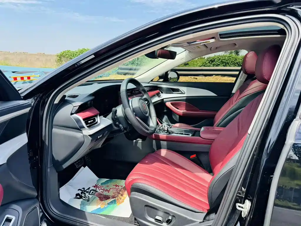 Hongqi Hongqi H5 — миниатюра 4