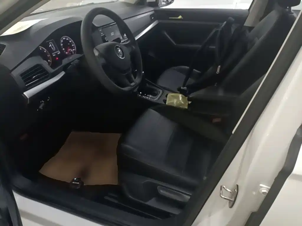 Volkswagen Lavida — миниатюра 15